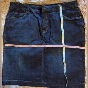 Style & Co denim pencil skirt size 14